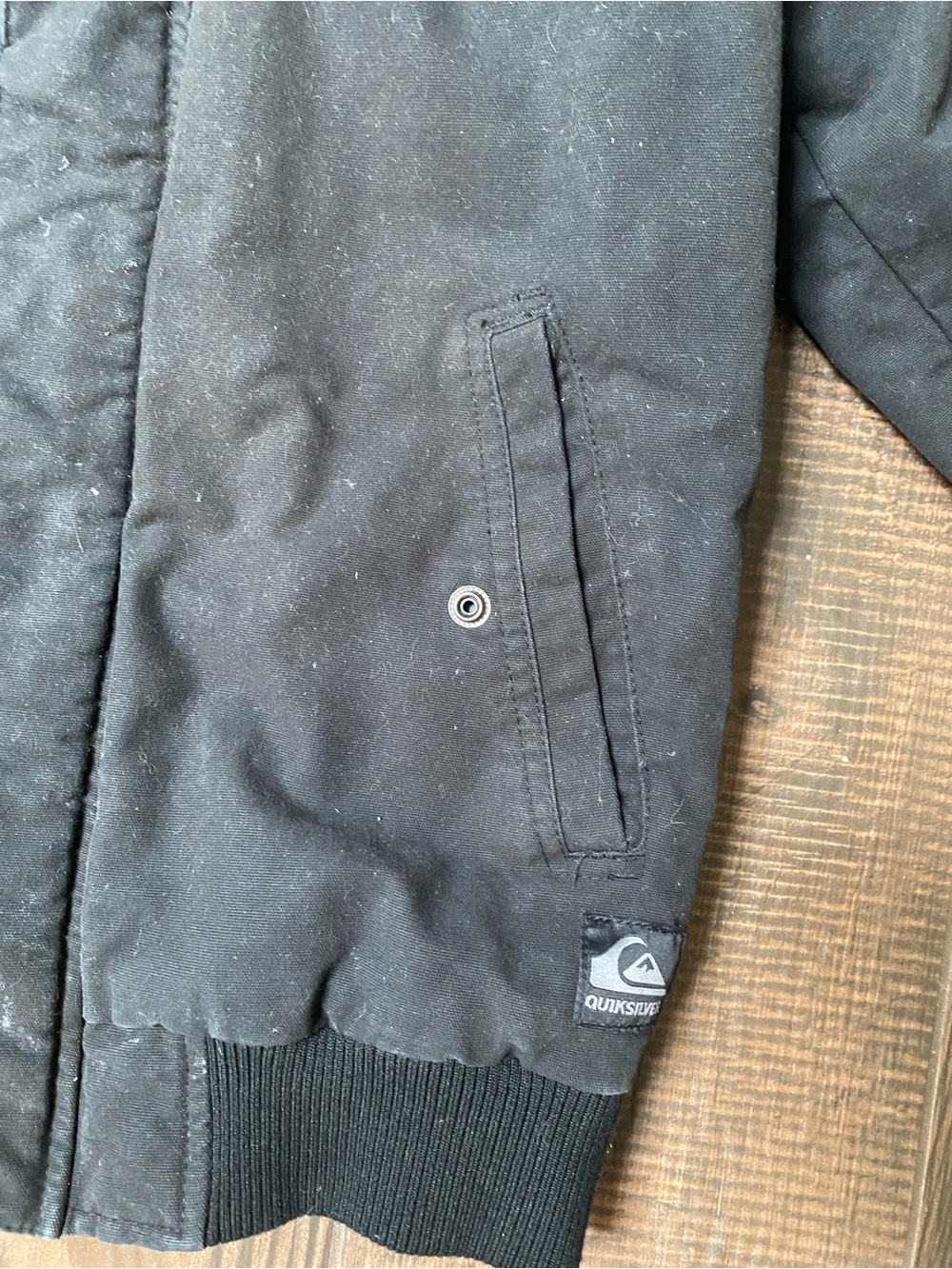 Quiksilver Black Hood Heavy Jacket - Picture 2 of 9